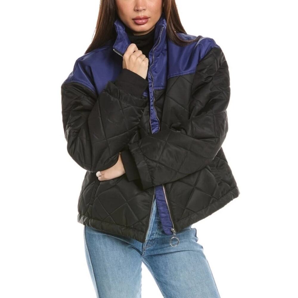 NWOT WeWoreWhat Color Blocked Quilted Puffer Jacket Navy And Black Size Medium